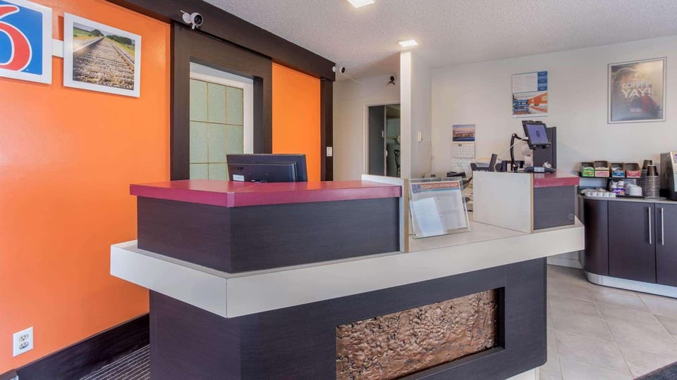 Motel Bo Camrose Hotel in Camrose