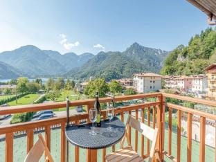 Apartment in Mezzolago with Lake Ledro Views Hotel in Ledro