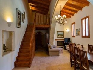 Villa in Kefalas with Private Pool  Beach Nearby Hotel in Crete