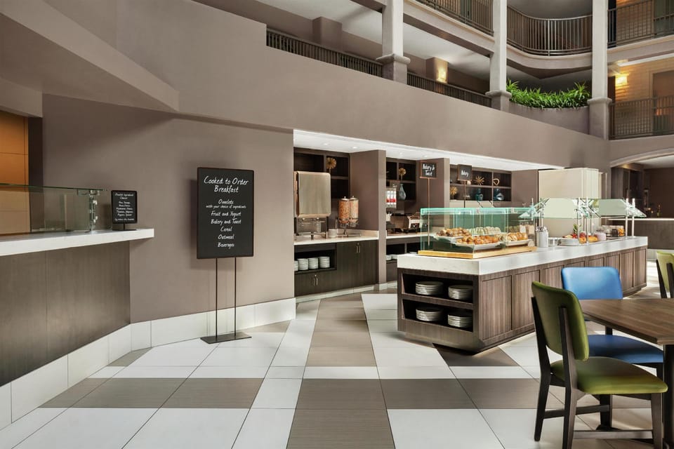 Embassy Suites by Hilton Arcadia Pasadena Area Hotel in Arcadia