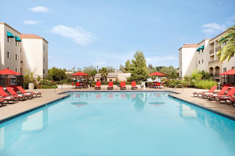 Embassy Suites by Hilton Temecula Valley Wine Country Hotel in Temecula