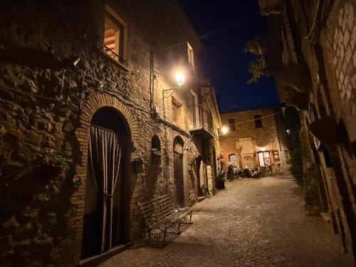 Six Keys Guesthouse Hotel in Umbria