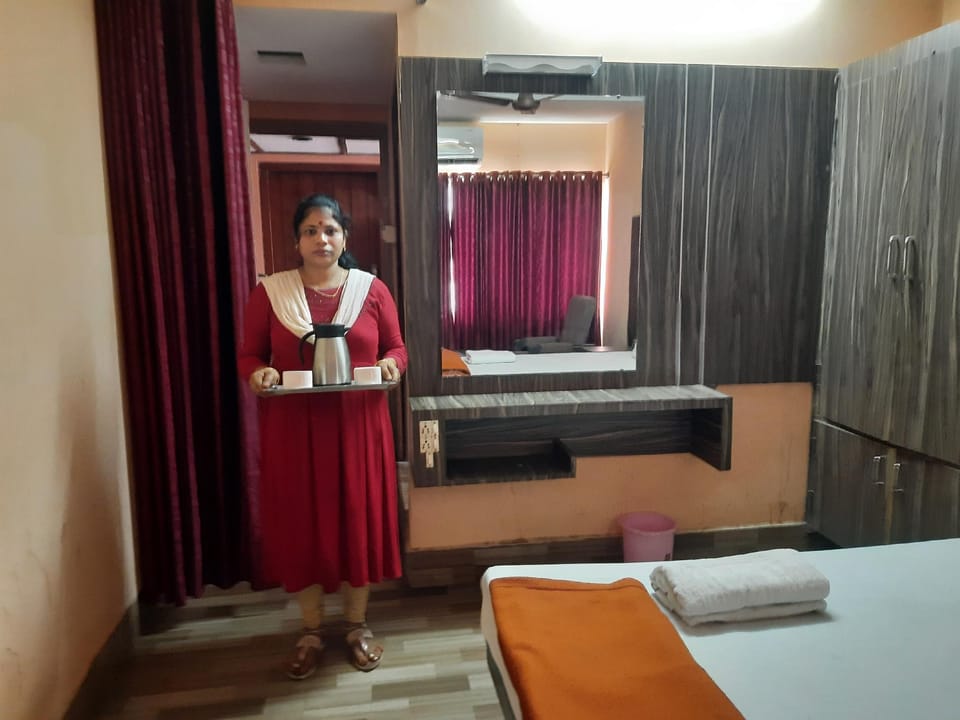 SREE RAMA LODGE RESIDENCY Lodge in Visakhapatnam