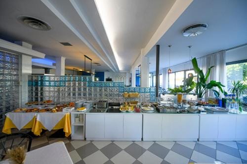 hotel falco azzurro Hotel in Martinsicuro