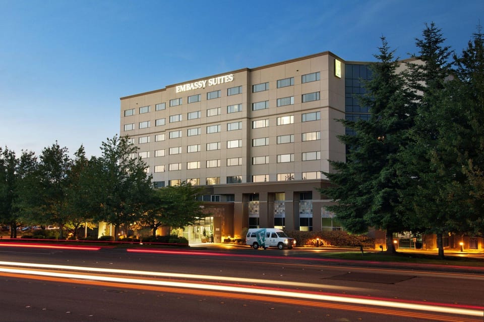 Embassy Suites by Hilton Seattle Tacoma International Airport Hotel in Tukwila