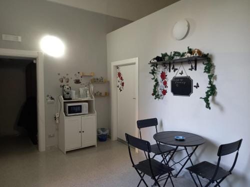 al vecchio lanificio Hotel in Naples