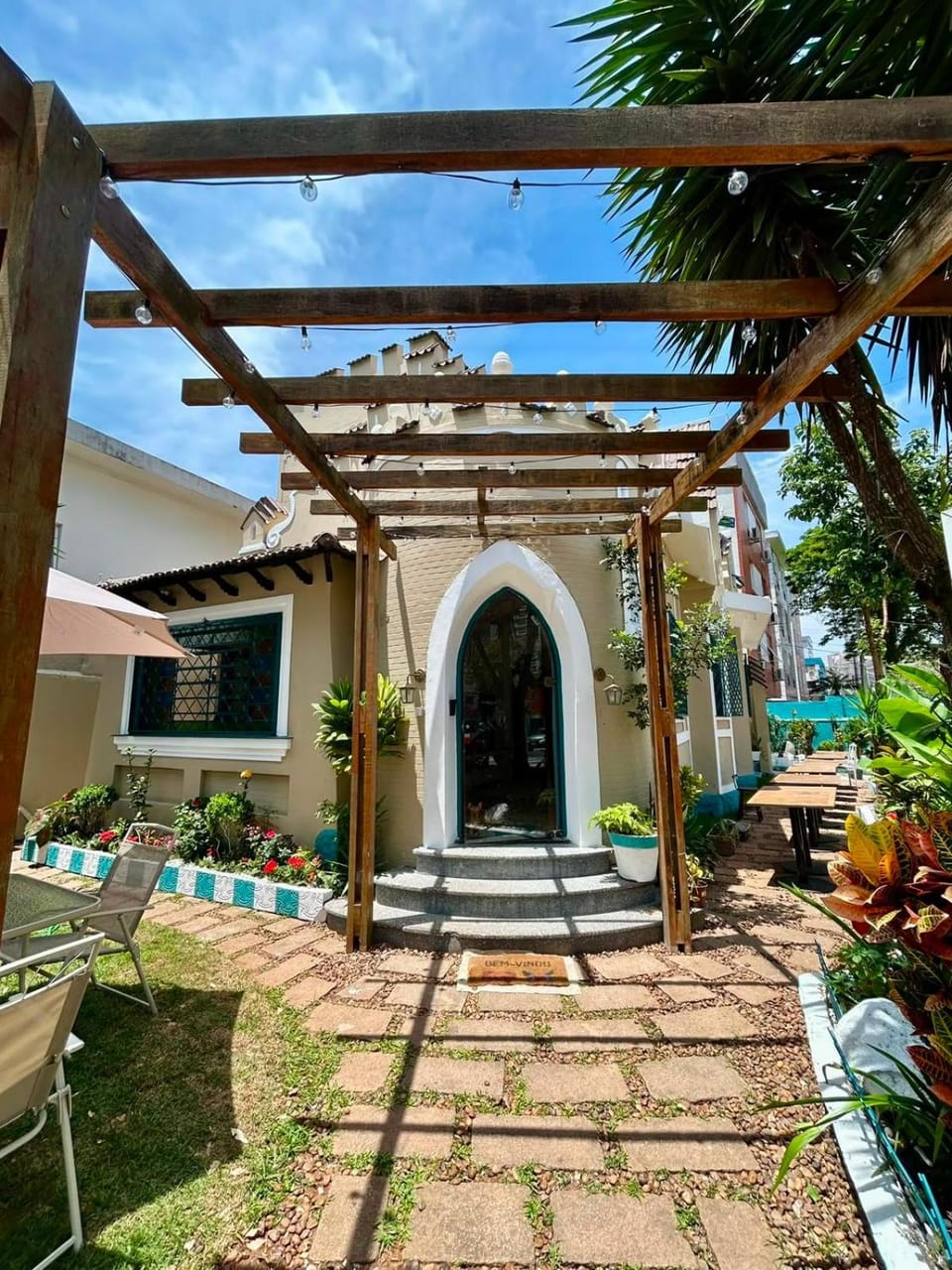 Hostel Castell Di Madre Hotel in Santos