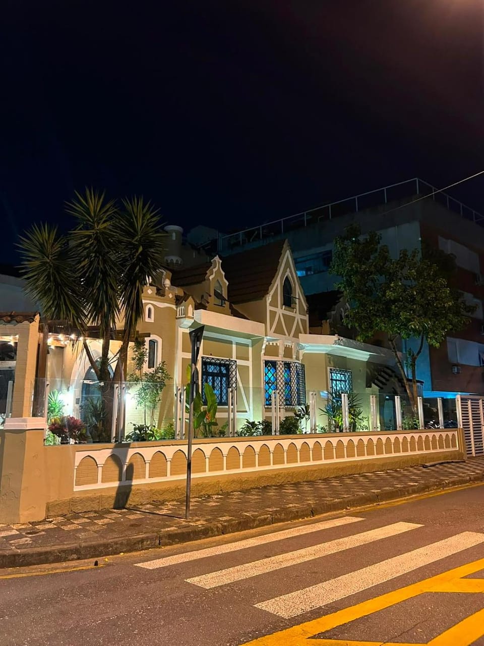 Hostel Castell Di Madre Hotel in Santos