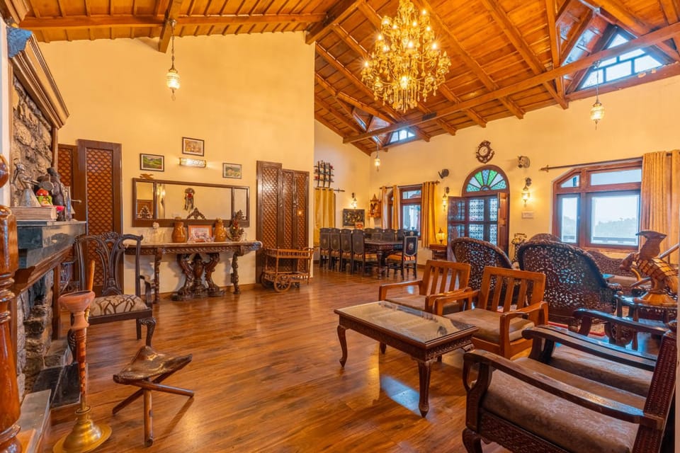 Stone Heritage Mukteshwar Hotel in Uttarakhand