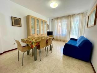Beachfront sea view flat Hotel in Porto Santa Margherita