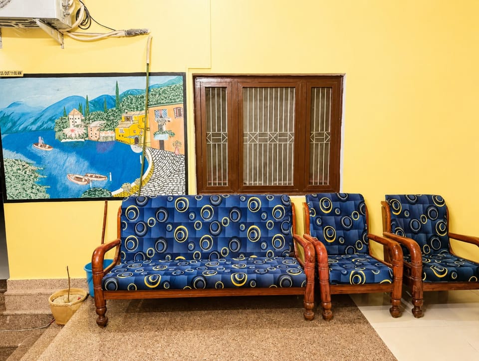 Goroomgo Mandakini Paying Guest House Varanasi Hotel in Varanasi