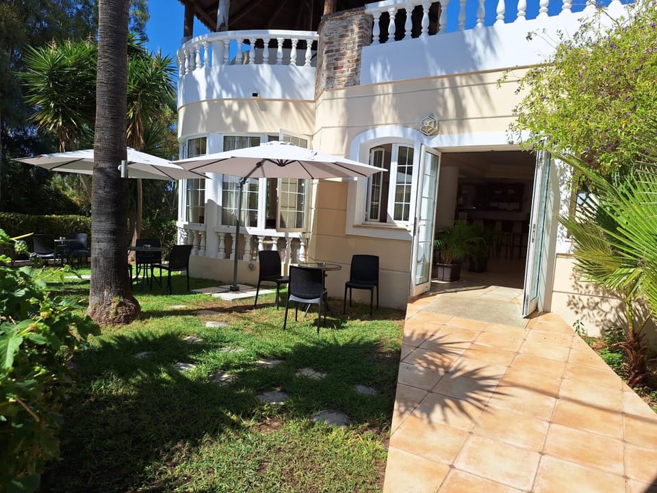 Perla Beach  Hotel in Agia Marina