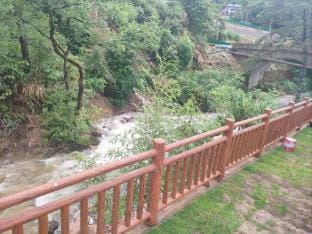 XiBian XiaoZhu (Sanqingshan Gangshou Cableway) Hotel in Zhejiang