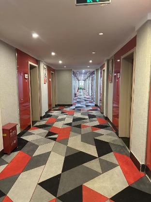 Huaxin Express Hotel (Donghai High-Speed Rail Station Branch) Hotel in Jiangsu