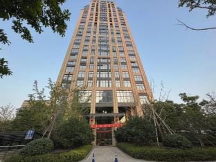 Longdu Jumu Self-Service Lakeview Apartment (Xucun Branch) Hotel in Hangzhou