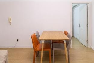 Tyms Premium 3BR 2BA APT Xujiahui Shiye Apartment Hotel in Shanghai