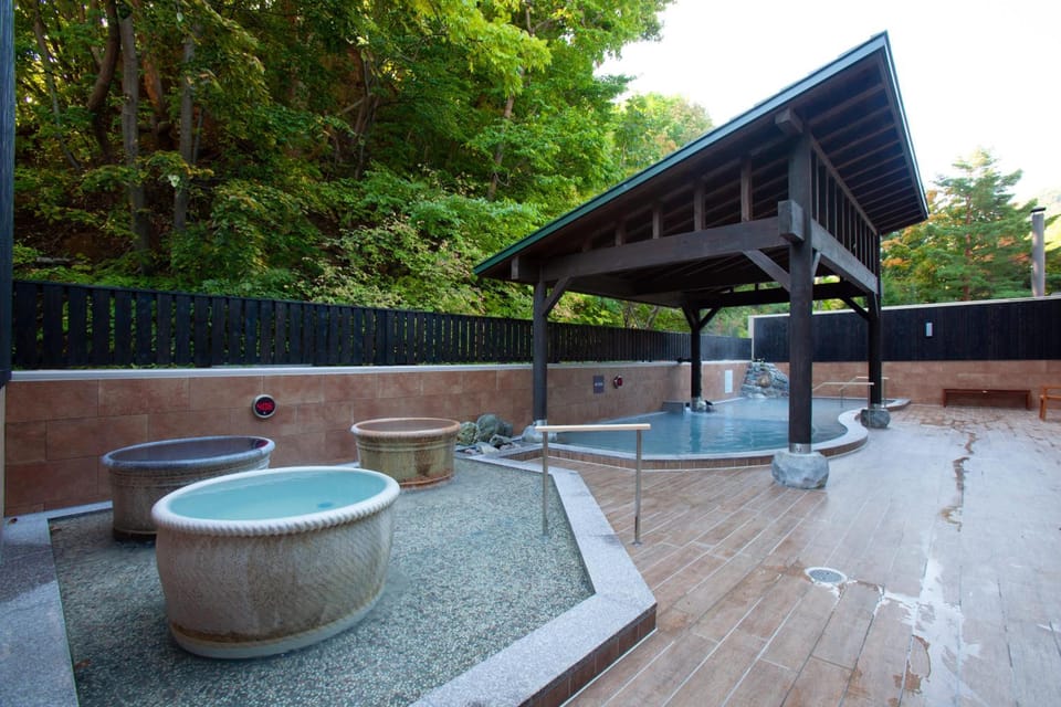 Hot spring bath