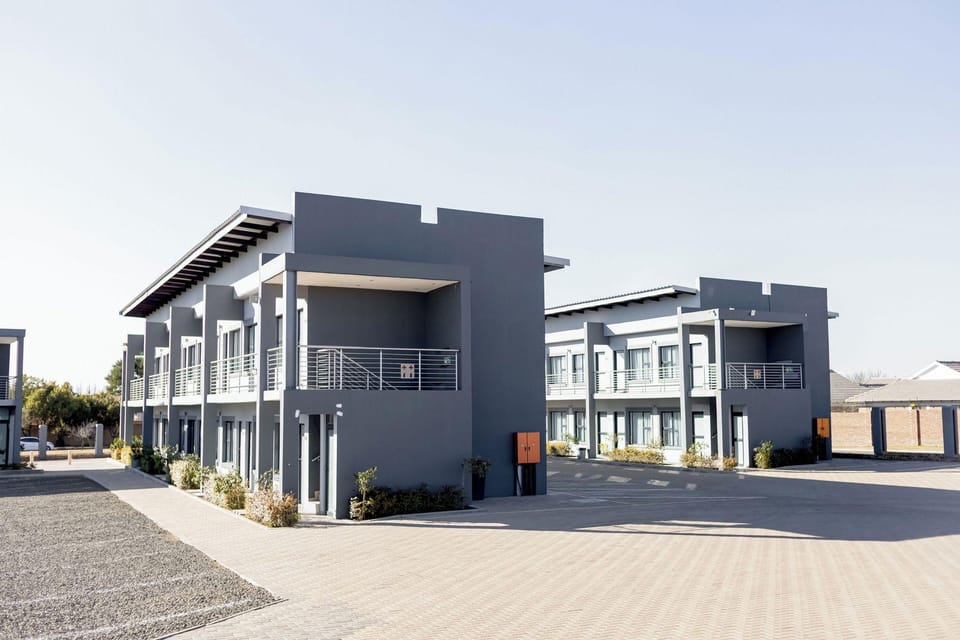 Khayalami Hotel - Secunda Hotel in South Africa