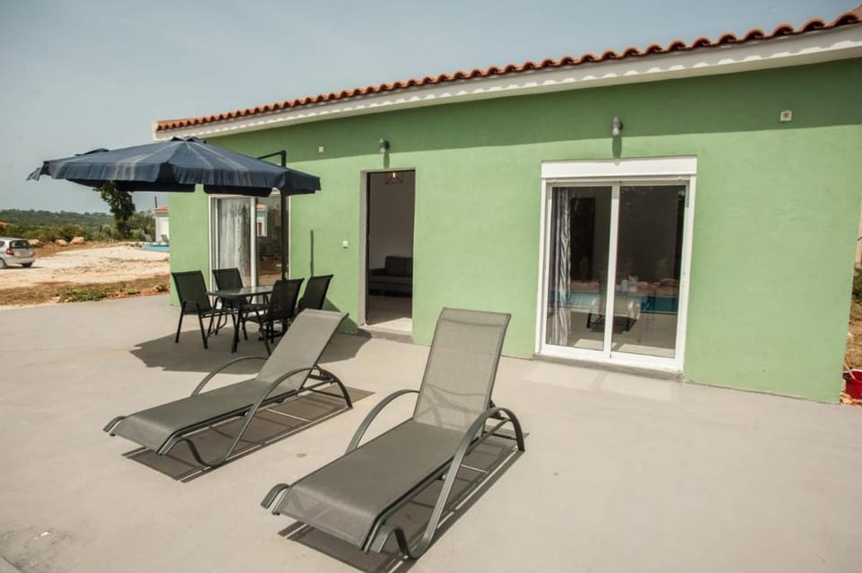 About Summer Villa Thea Resort in Cephalonia