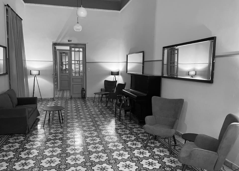 Bar/lounge