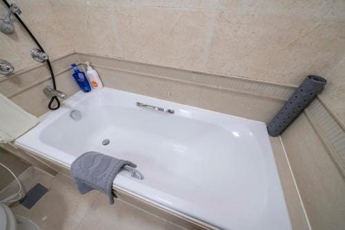 Tyms Modern 2BR APT Hongqiao Yucui Garden Hotel in Shanghai