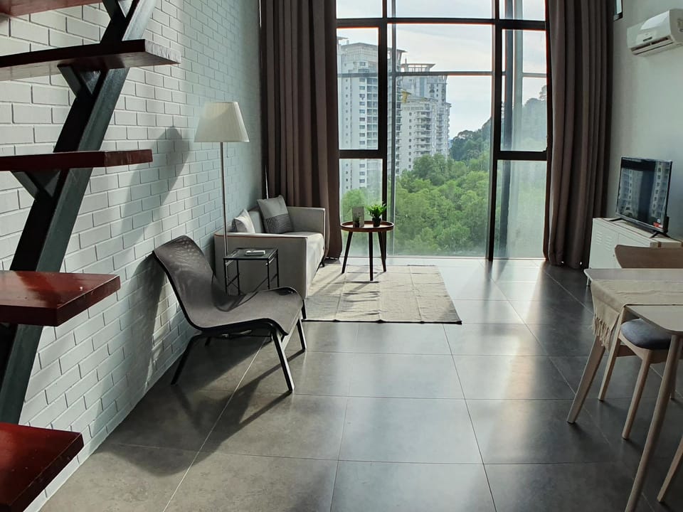 My Home @ Empire Damansara (netflix & wifi) Hotel in Petaling Jaya