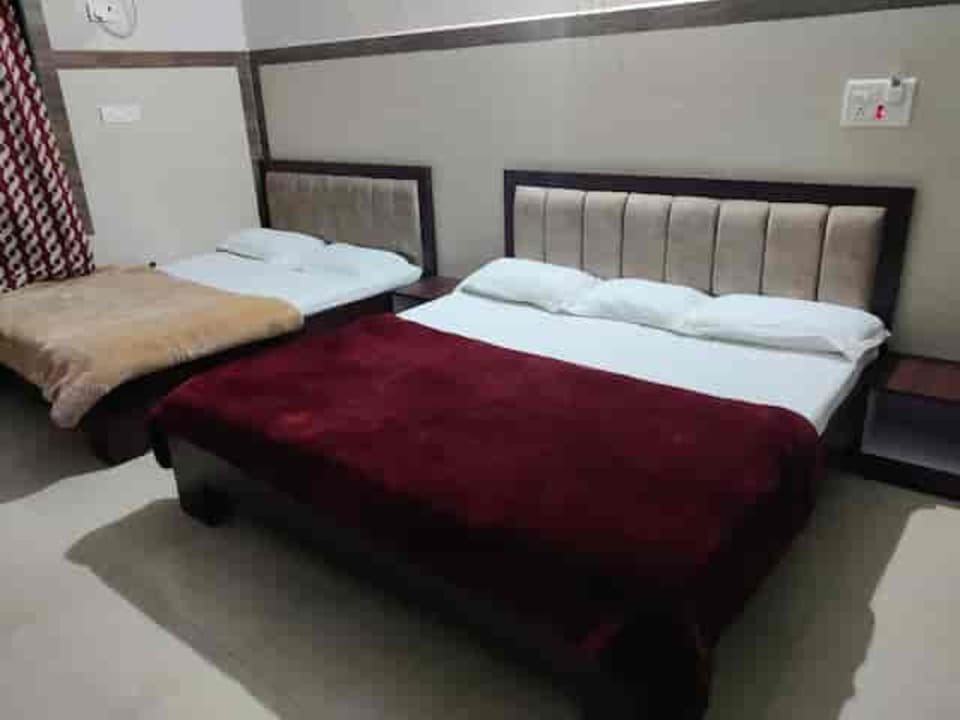 Akriti Madhya Pradesh Hotel in India