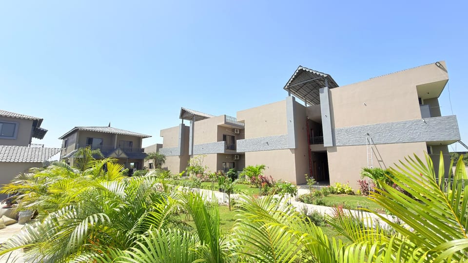 Gold Lion Resort Hotel in Gujarat