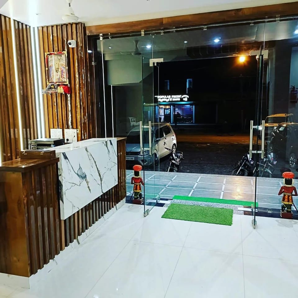 Hotel Royal Regency & Restaurant Maihar Hotel in Uttar Pradesh