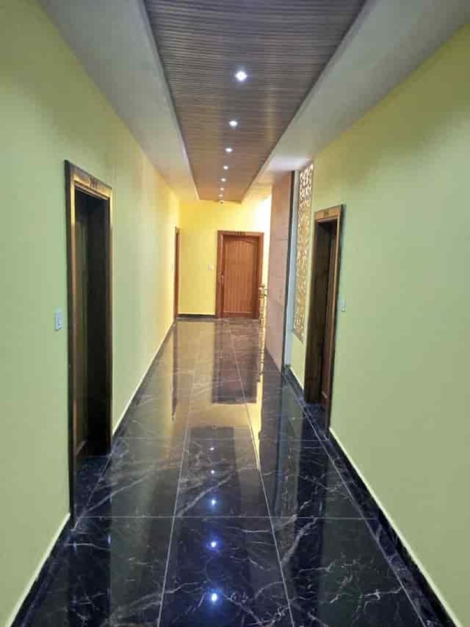 HOTEL OBEROI & RESTAURANT Maihar Hotel in Uttar Pradesh