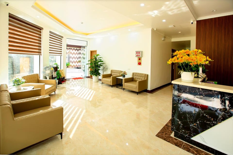 Hoa Nam Hotel - Viet Hung Hotel in Hanoi