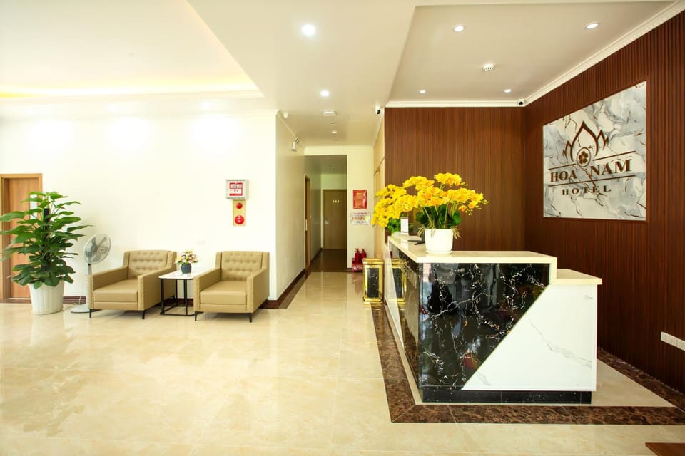 Hoa Nam Hotel - Viet Hung Hotel in Hanoi