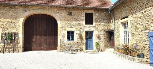 La Ferme de la Bergerie Hotel in Bourgogne-Franche-Comté