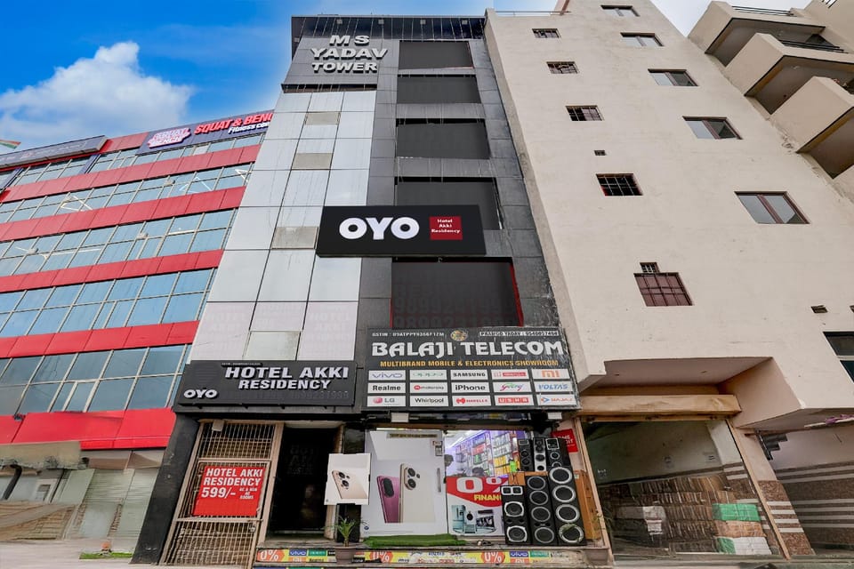 Hotel O Akki Residency Hotel in Noida