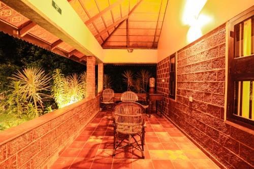 Neelambari Ecotourism Thrissur, Arattupuzha Hotel in Kerala