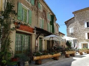 Auberge de Baudinard Hotel in French Riviera