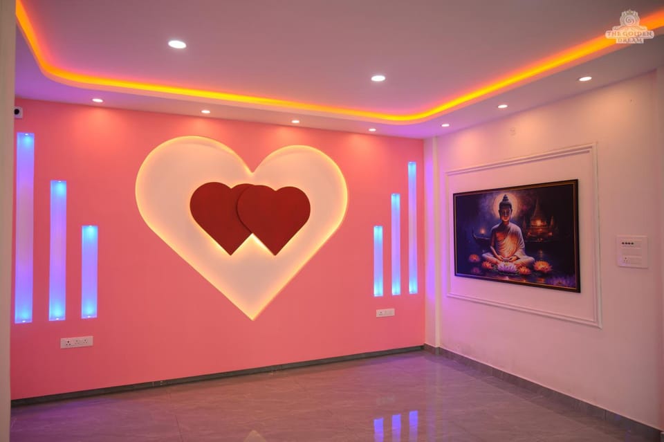 THE Golden Dream  Hotel in West Bengal