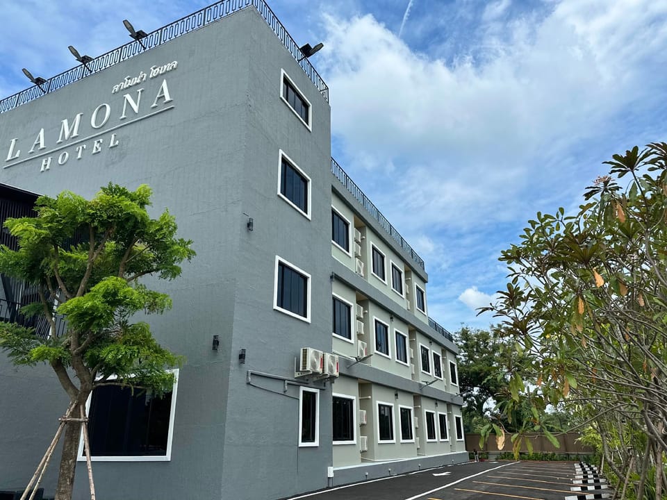 Lamona hotel Hotel in Thailand