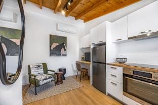 Ground Floor Studio Apartment Hotel in Limassol City