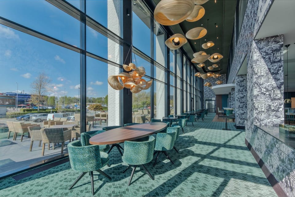 Bar/lounge