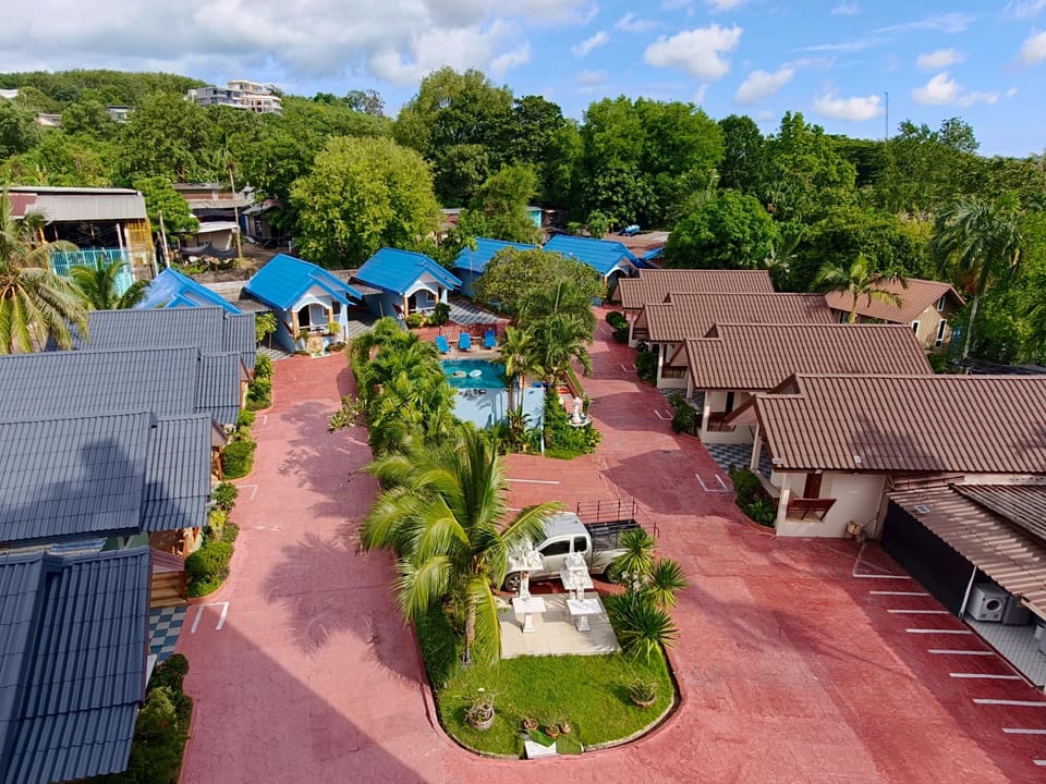 Phaithong Sotel Resort Hotel in Chalong