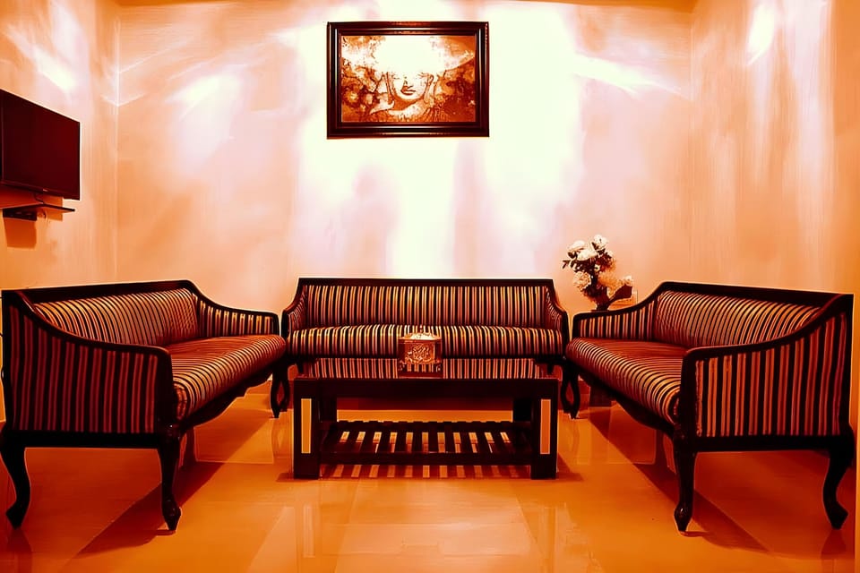 Hotel Heiwa Inn Inn in Jaipur
