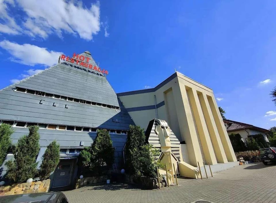 Centrum Piramida Hotel in Lower Silesian Voivodeship