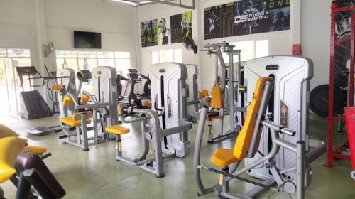 DS Sport Hostel Hostel in Sala Dan