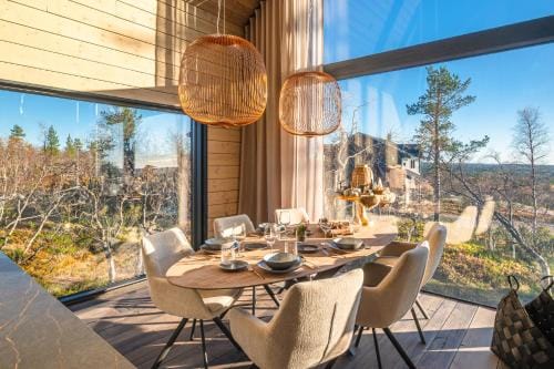 Aura Arctic Chalets - Grand Panoramic & Grand Hideaway Hotel in Lapland