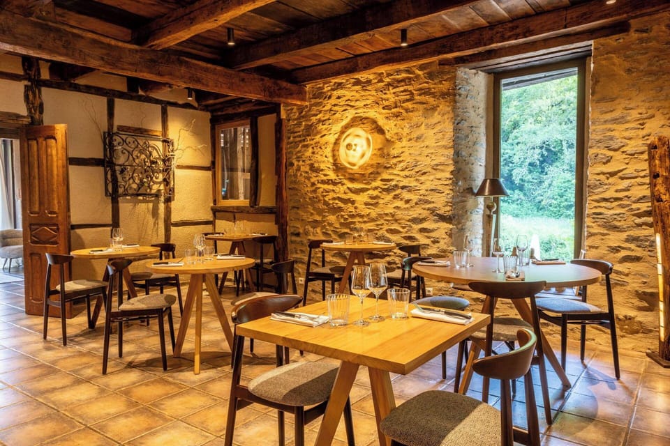 Le Moulin de Cambelong Hotel in Auvergne-Rhône-Alpes