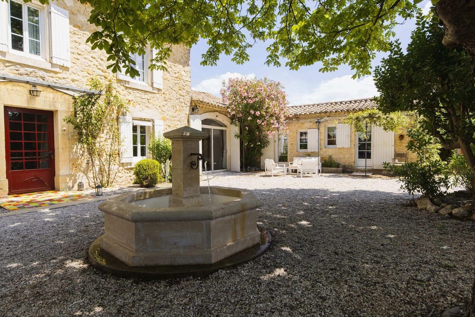 Chambre d'hôtes -B&B - Le Cocon de Manon Hotel in L'Isle-sur-la-Sorgue