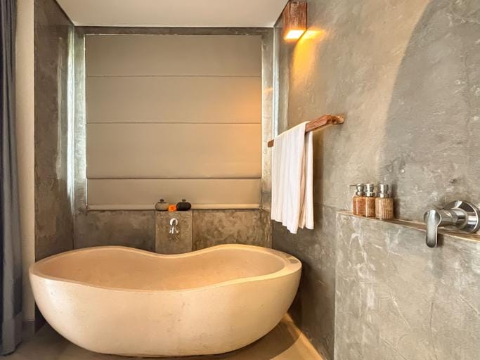Dlobong Private Pool Villa Ubud Hotel in Blahbatuh