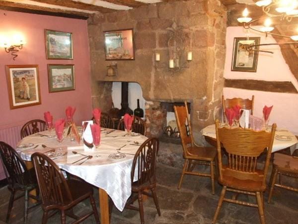 The Crown Inn Hotel in Forest of Dean