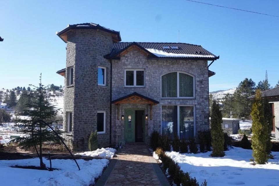 Ura e Kovacit Agrotourism Hotel in North Macedonia